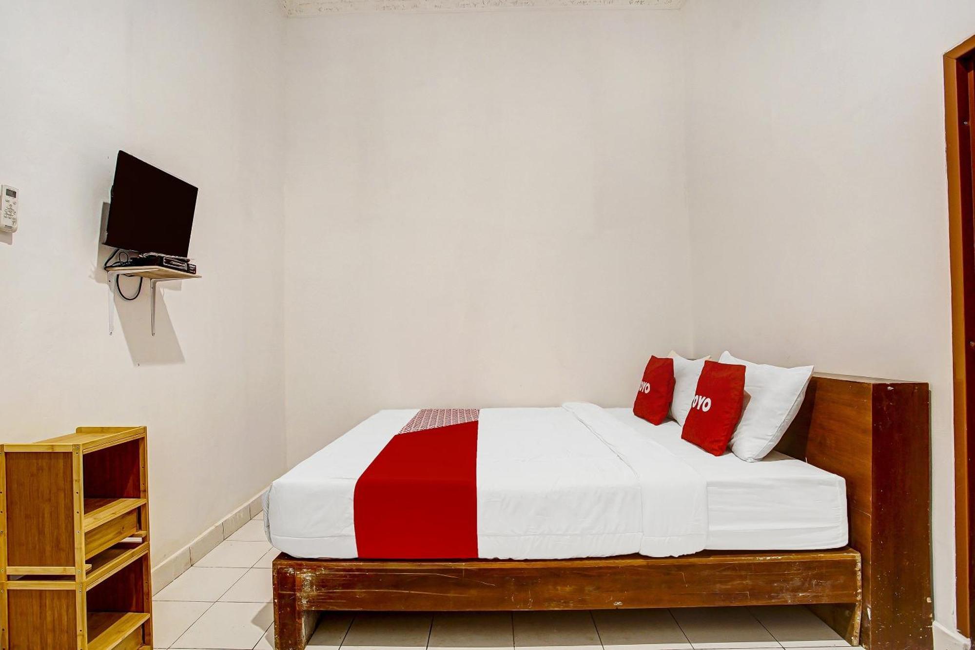 Super Oyo 91055 Homestay Syariah Bandar Lampung Dış mekan fotoğraf