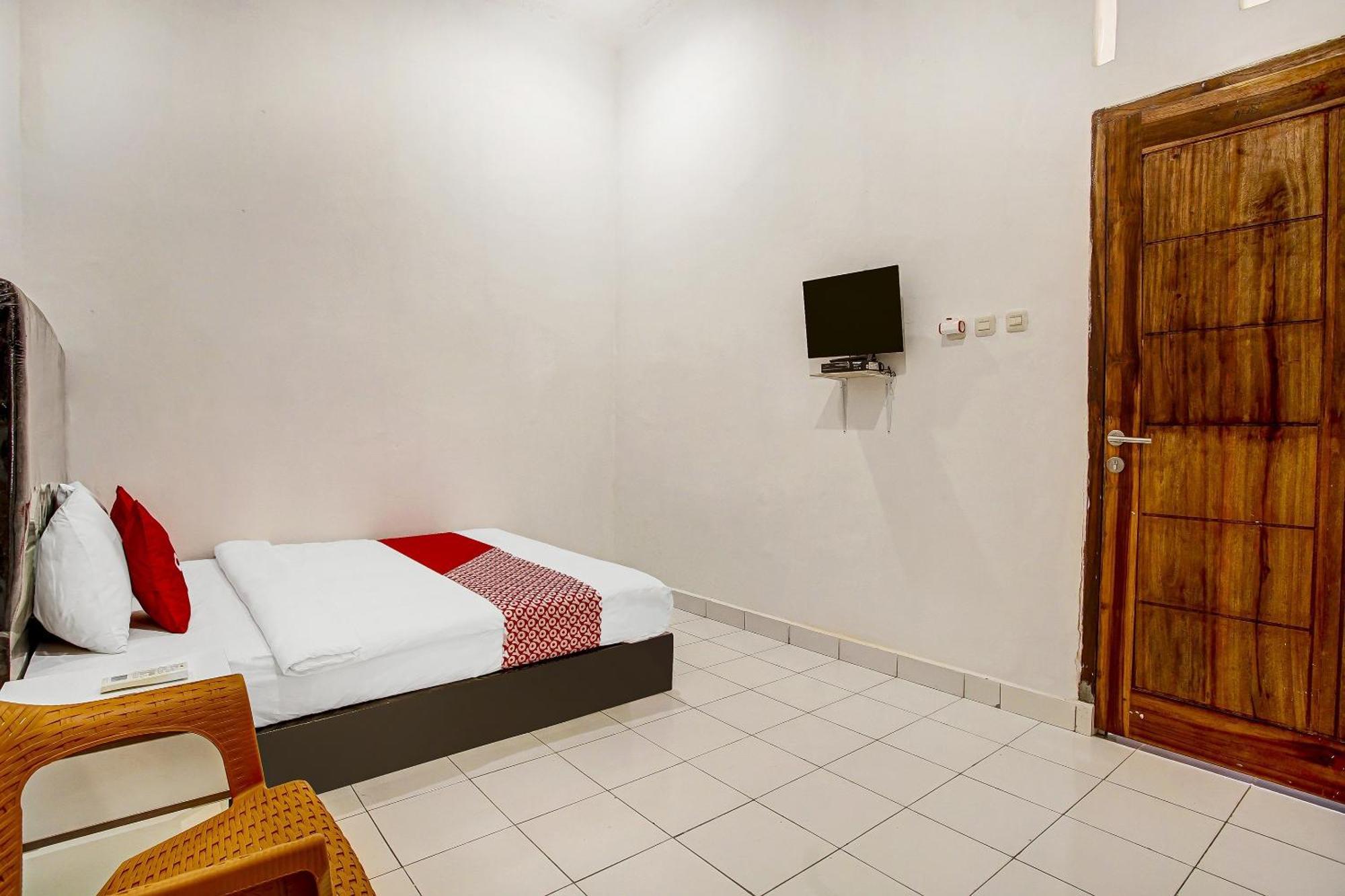 Super Oyo 91055 Homestay Syariah Bandar Lampung Dış mekan fotoğraf