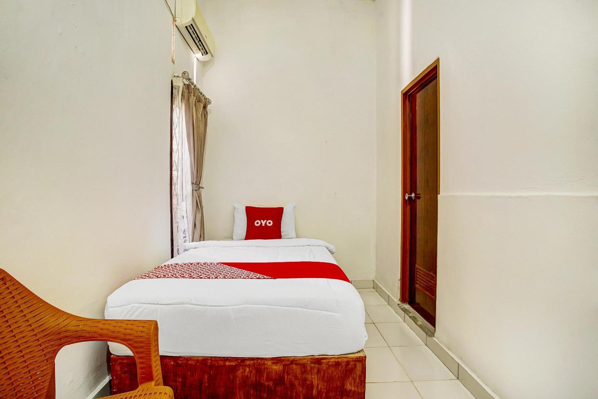Super Oyo 91055 Homestay Syariah Bandar Lampung Dış mekan fotoğraf
