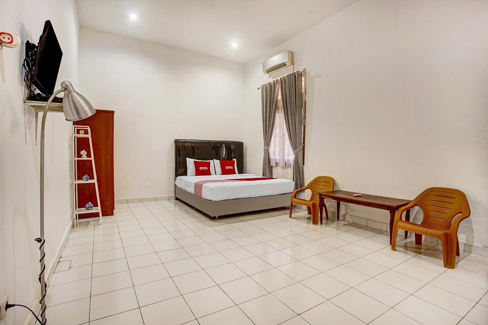 Super Oyo 91055 Homestay Syariah Bandar Lampung Dış mekan fotoğraf